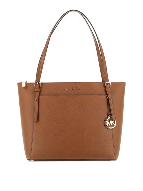 michael kors large tote|Voyager Large Saffiano Leather Tote Bag .